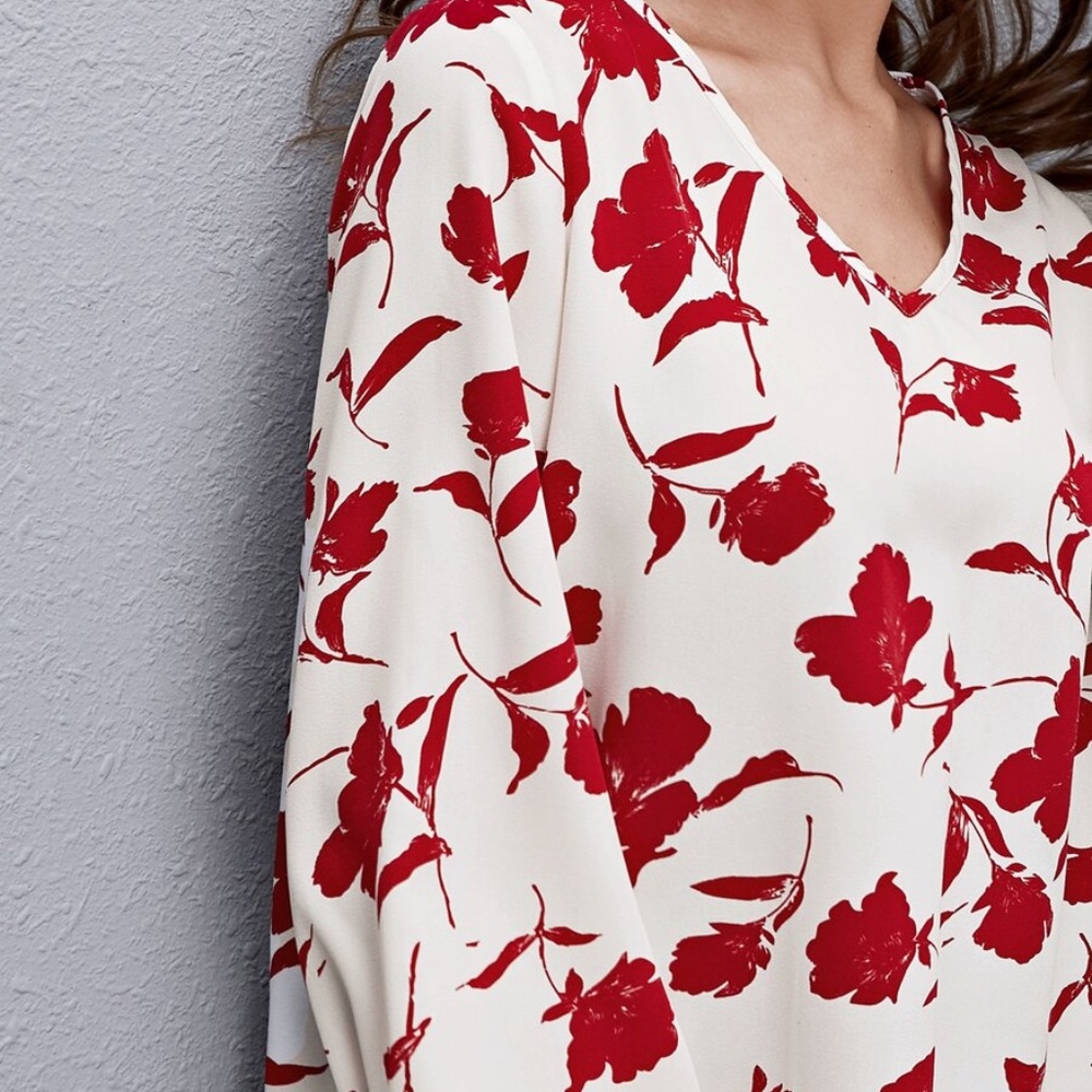 v neck Red floral print spring bishop sleeve top boho - Picture 2 of 5
